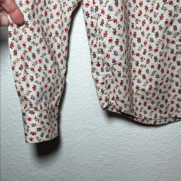 Lauren Ralph Lauren Flower Button Up PP - Picture 6 of 9